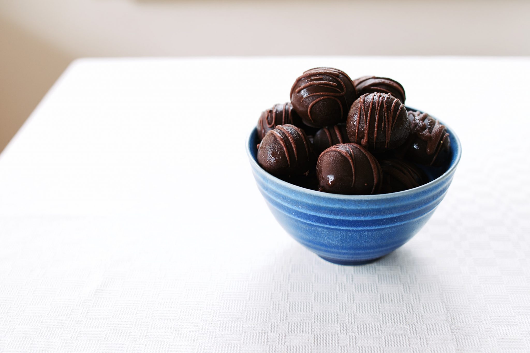 chocolate-hazelnut-truffles