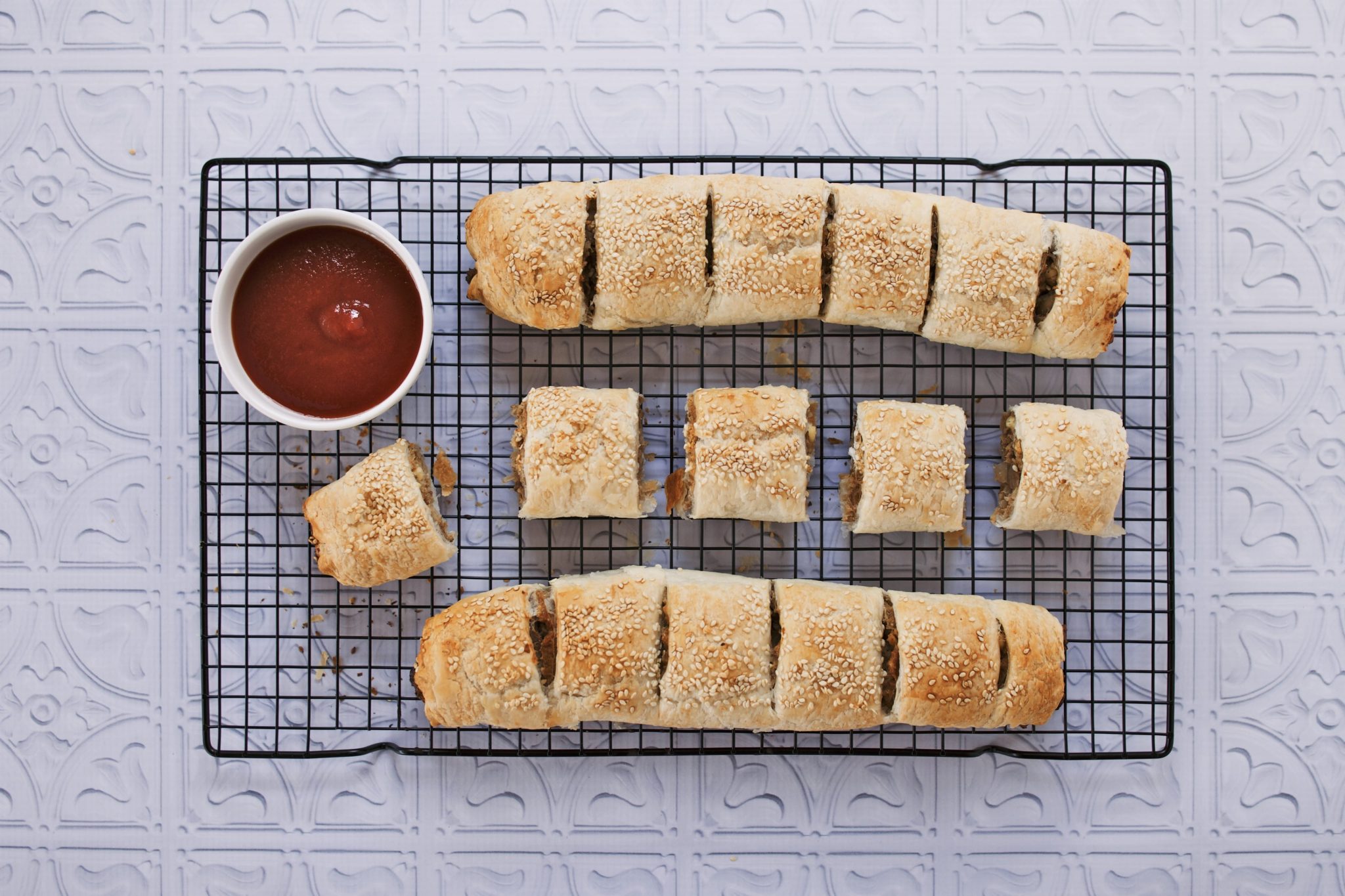 vegetarian-sausage-rolls
