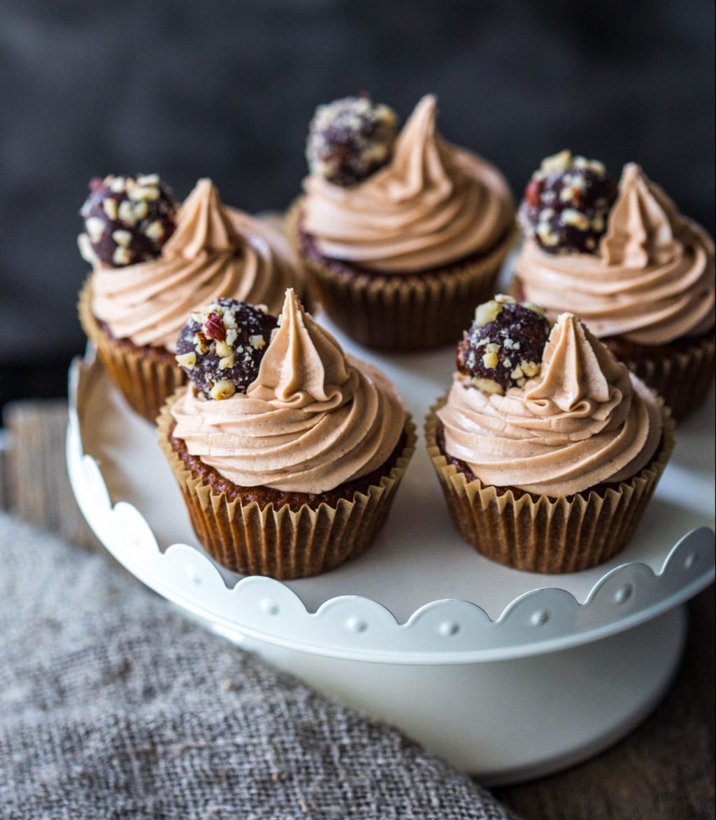 chocolate-hazelnut-cupcakes