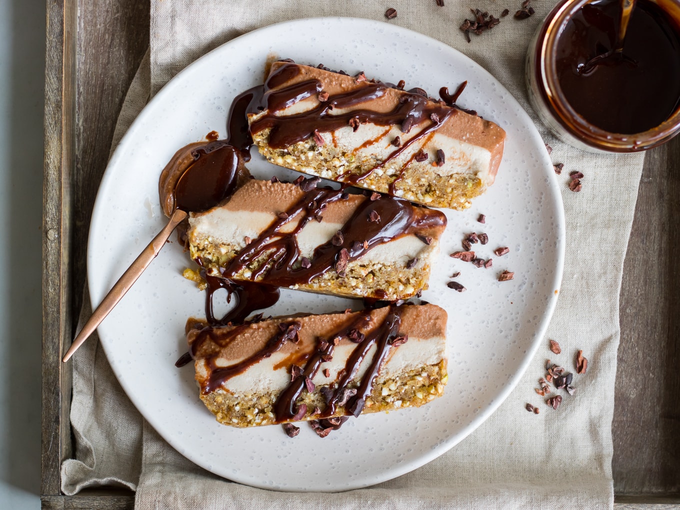 chocolate-banana-nice-cream-cake