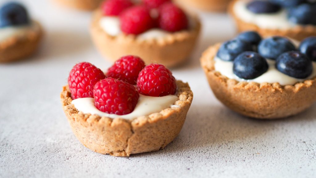 Mini Vegan Custard Tarts