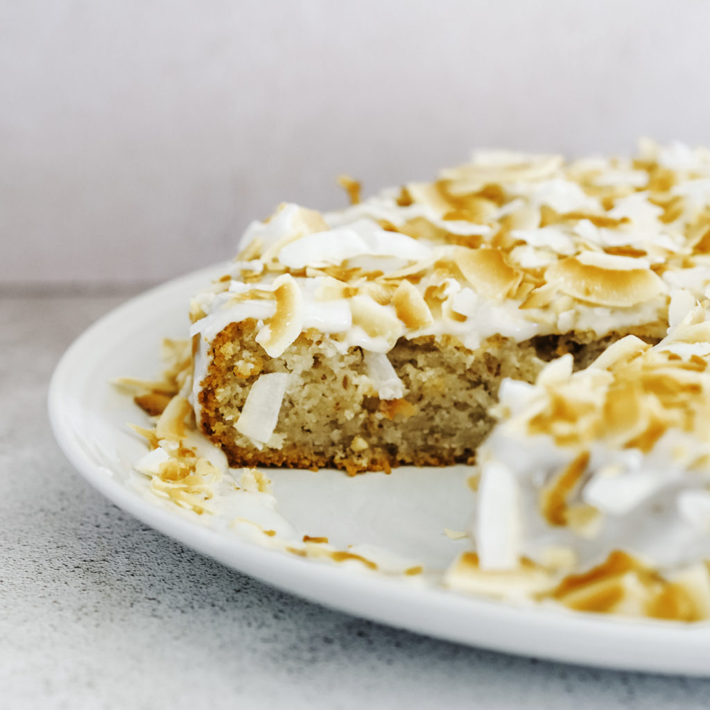 lemon-coconut-cake