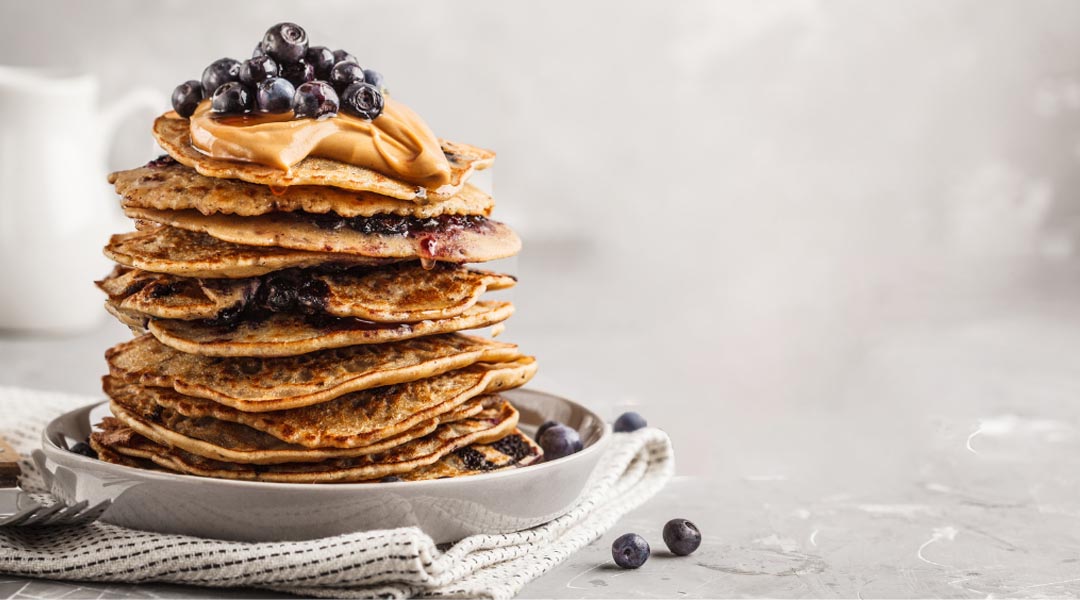 vegan-blueberry-pancakes