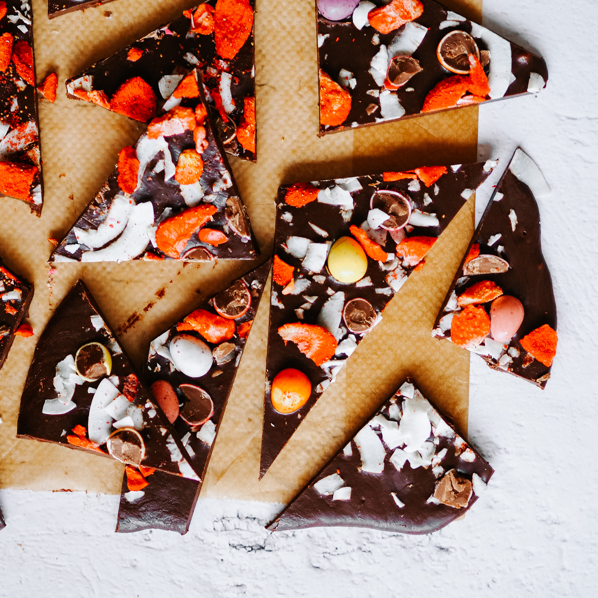 chocolate-easter-bark