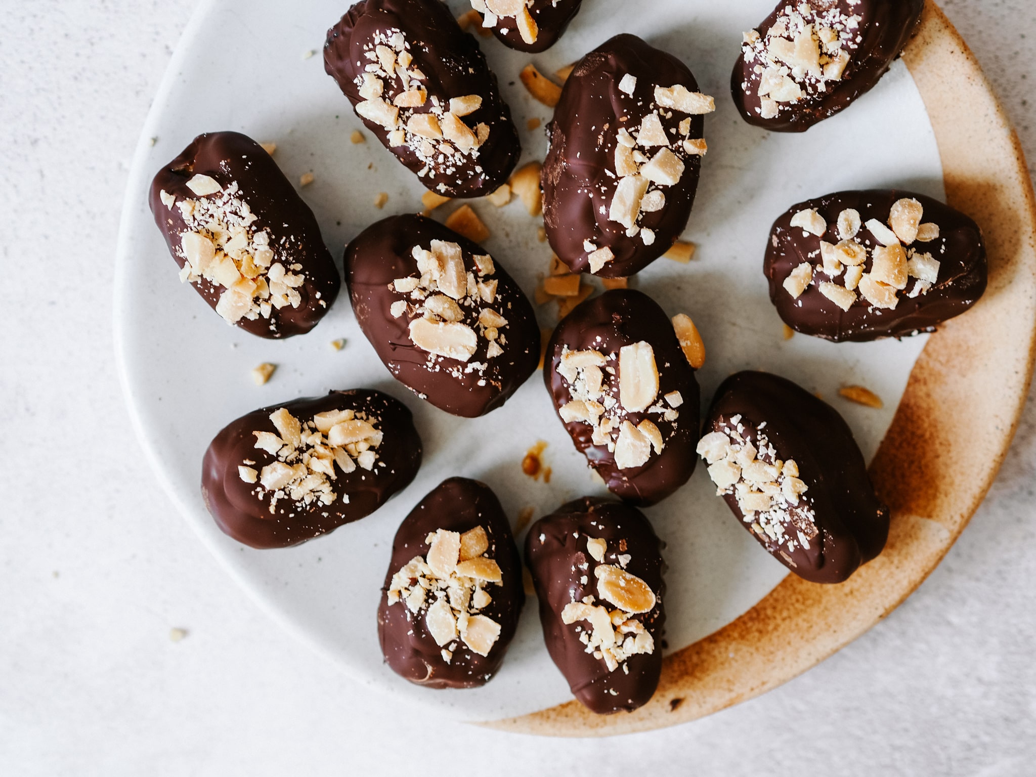 nut-butter-filled-chocolate-dates
