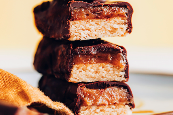 cookies-and-caramel-chocolate-bars