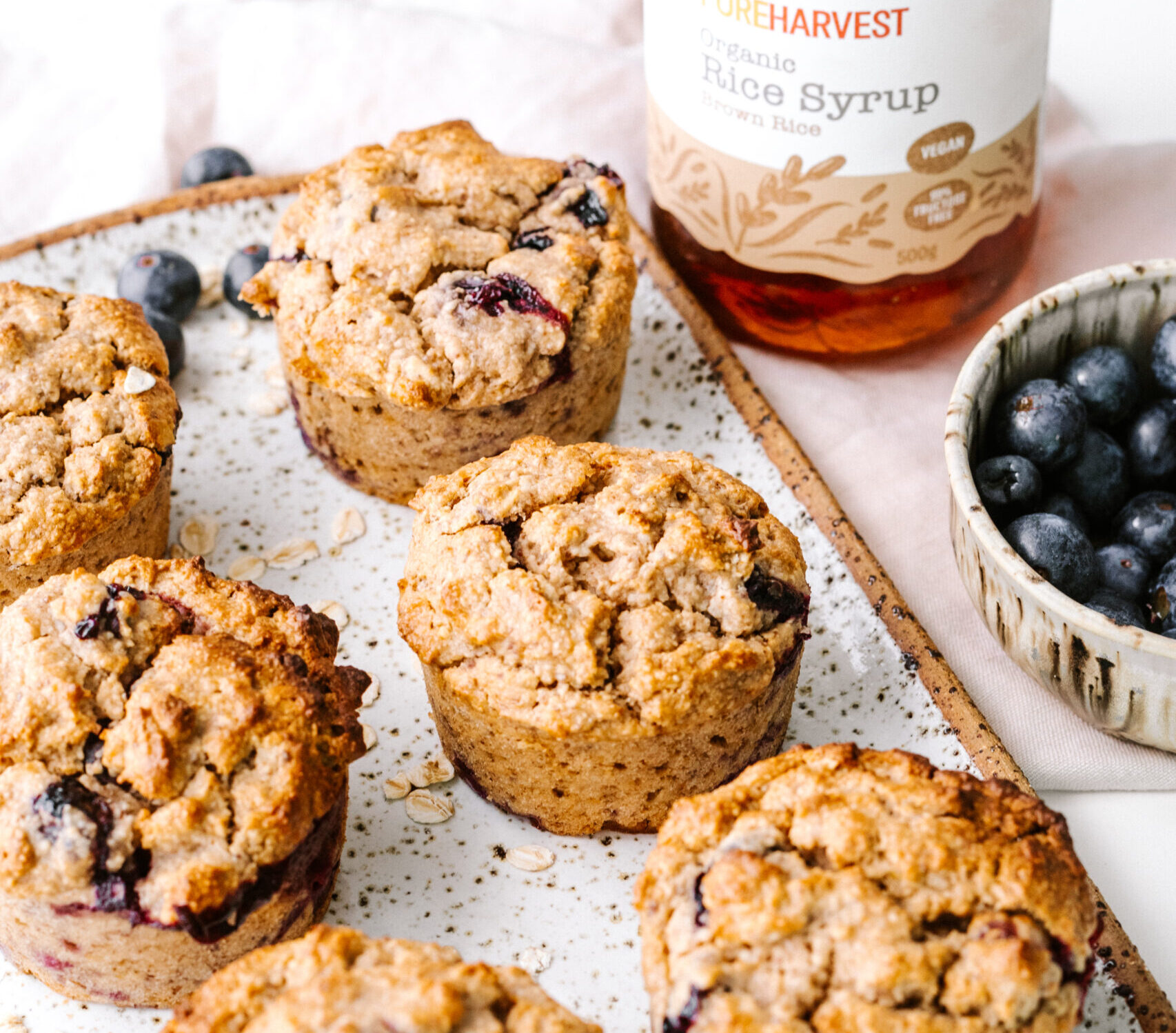 blueberry-oat-muffins