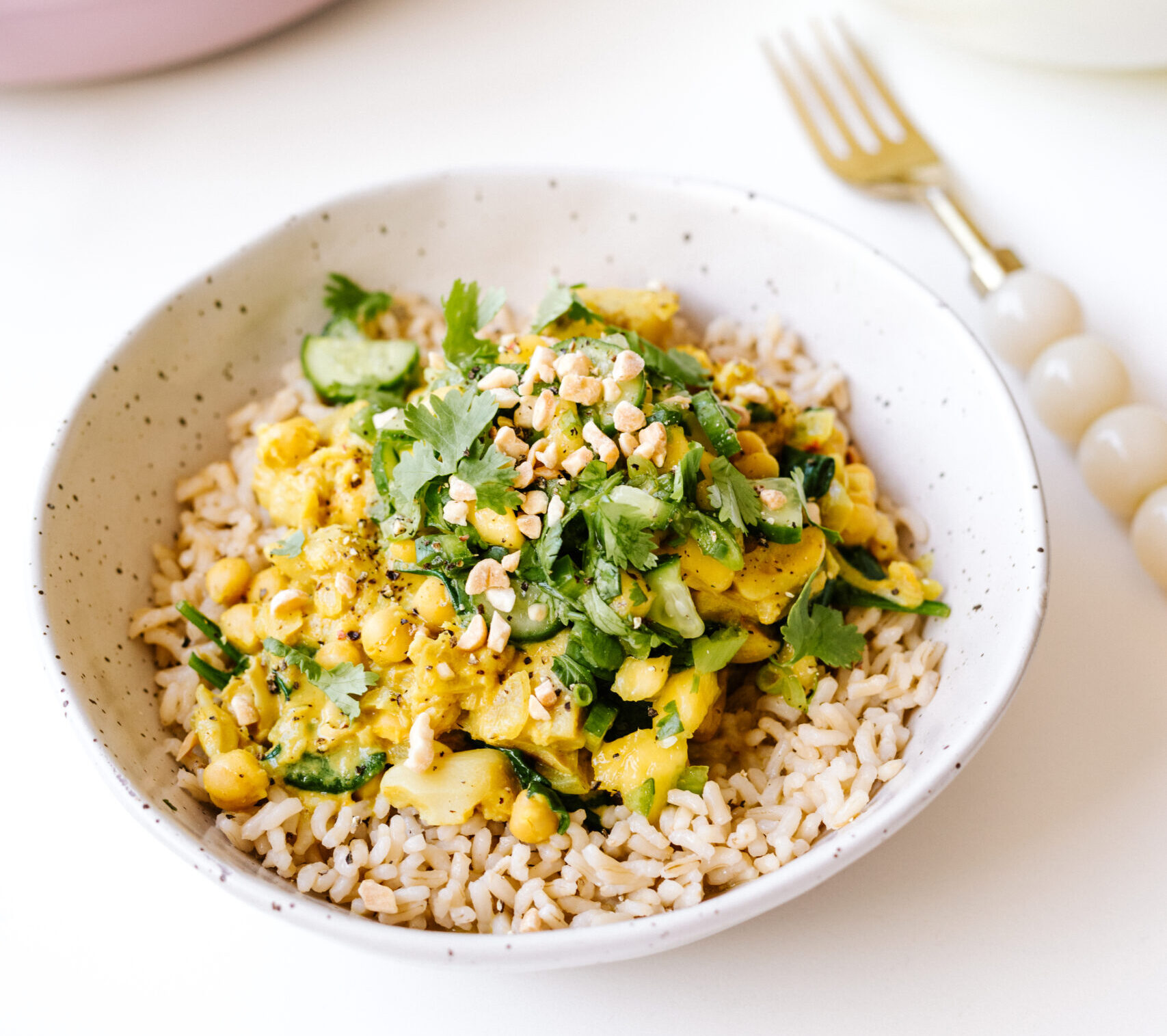 summer-jackfruit-and-chickpea-curry