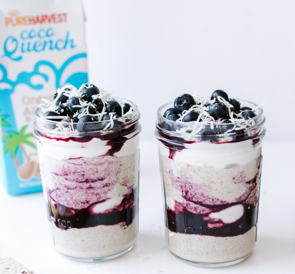 prep-able-blended-oats-with-berry-compote