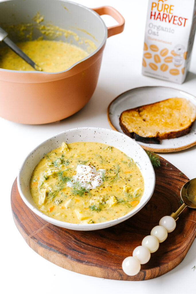 cheesy-broccoli-soup