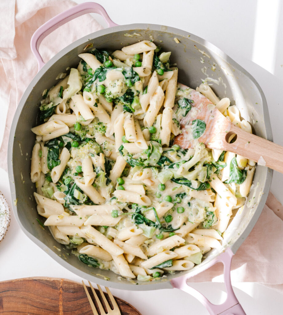 creamy-broccoli-spinach-pasta