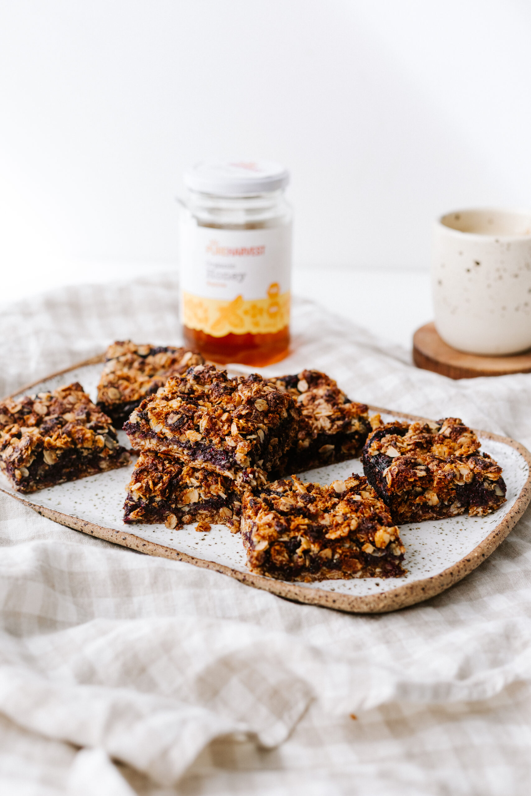 baked-oatmeal-berry-bars